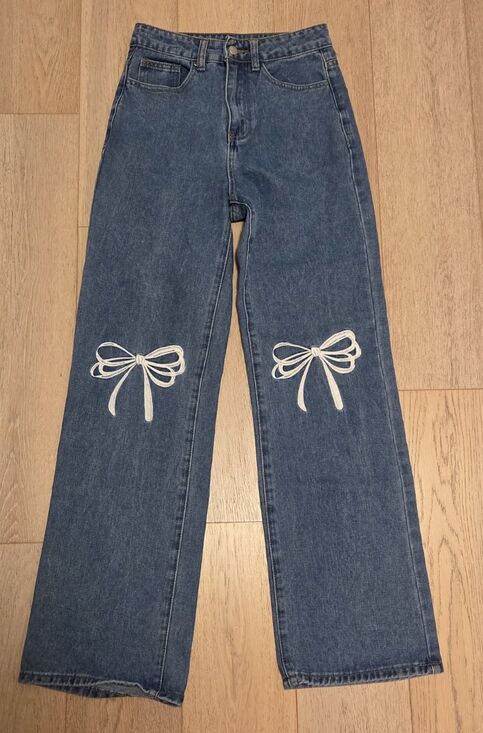PrettyLittleThing Denim - PrettyLittleThing Bow Wide Leg Jeans Size 0 Y2K Coquette